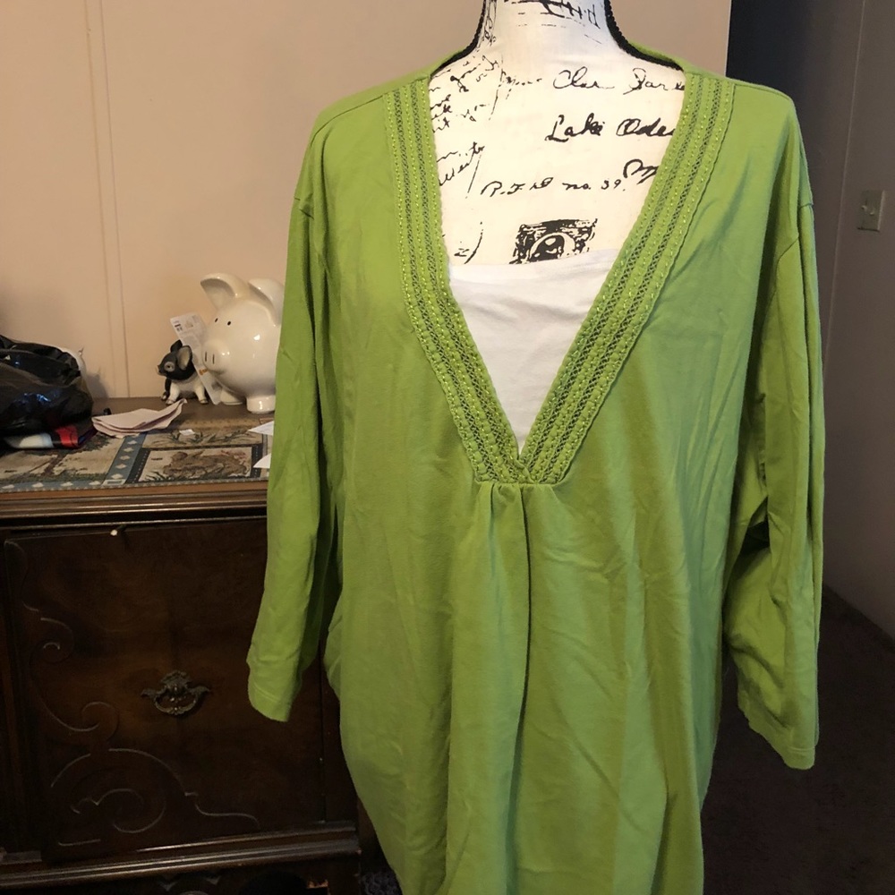 Plus size ladies shirt